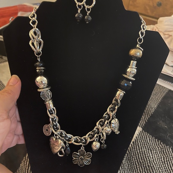 Beautiful - Picture 2 of 2